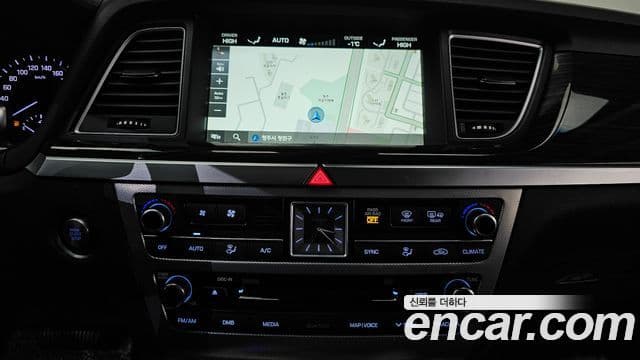 Genesis G80 Premium Luxury, 2017 17