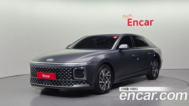 Hyundai Grandeur (GN7) Premium, 2023 1