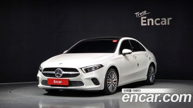 Mercedes-Benz A-класс W177 A250 4MATIC седан, 2021 1