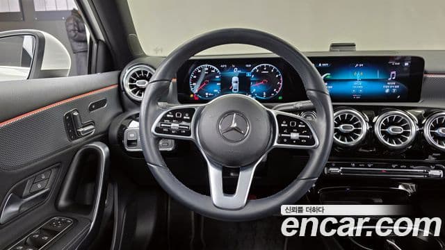 Mercedes-Benz A-класс W177 A250 4MATIC седан, 2021 13