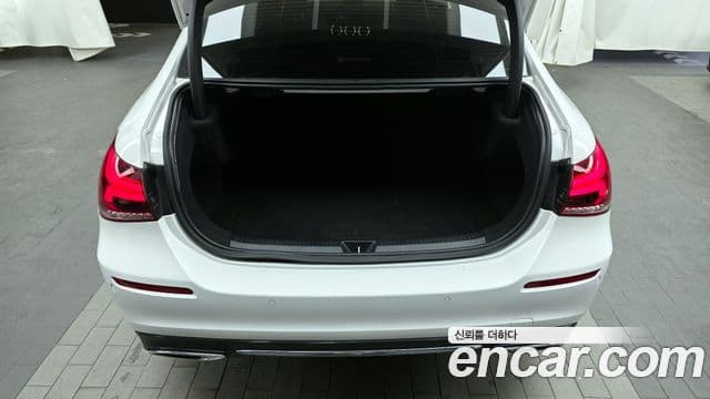 Mercedes-Benz A-класс W177 A250 4MATIC седан, 2021 20