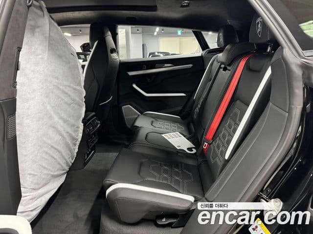 Lamborghini Urus 4.0 V8 SE, 2025 12