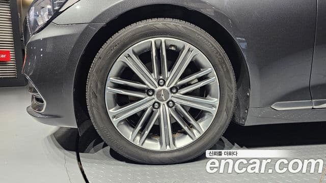 Genesis G80 Luxury, 2018 все фото