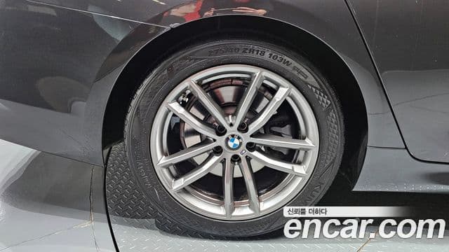 BMW 5시리즈 (G30) 520i M Sport, 2020 все фото