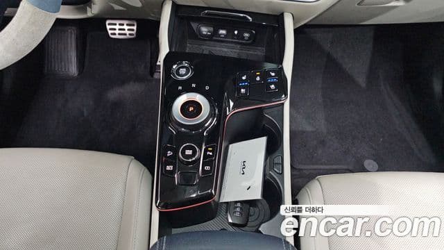 Kia Sportage 5세대 гибрид Signature 2WD, 2022 9