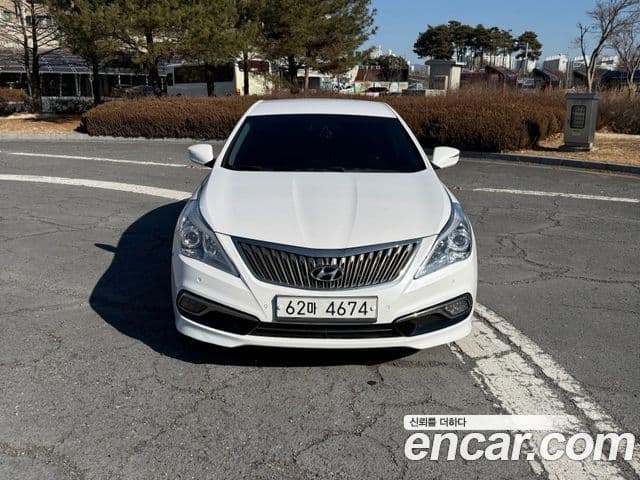 Hyundai Grandeur HG Premium, 2015 1