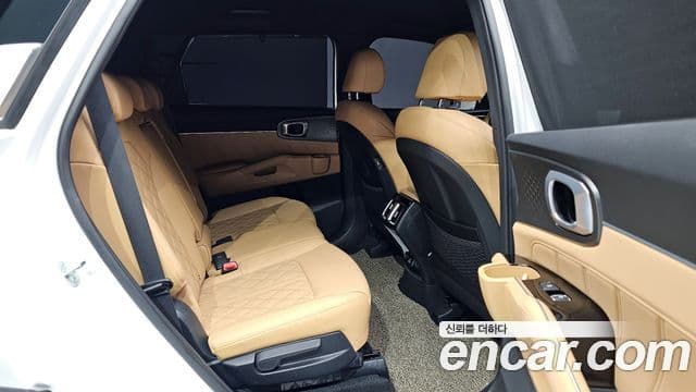 Kia Sorento 4세대 Signature, 2023 11
