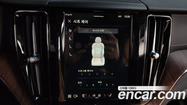 Volvo XC60 2세대 B5 Ultra Bright, 2025 16