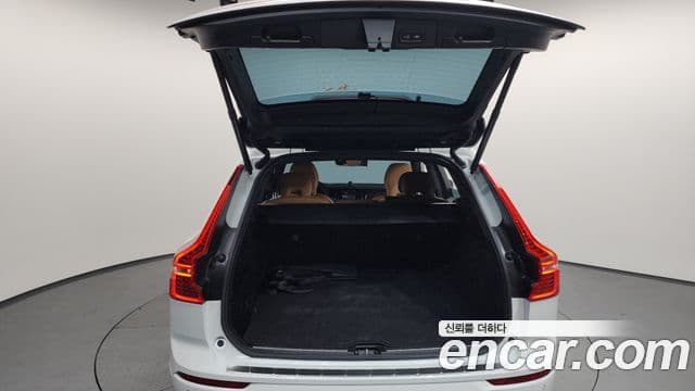 Volvo XC60 2세대 B5 Ultra Bright, 2025 20