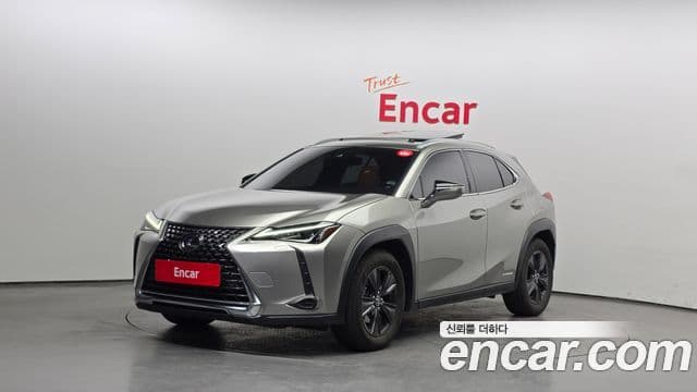 Lexus UX250h, 2019 1
