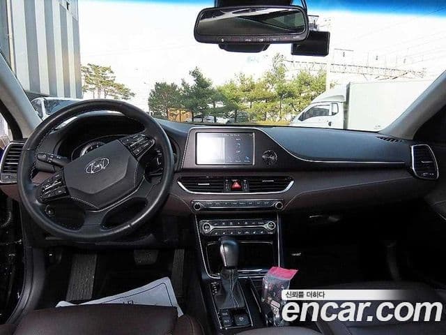 Hyundai Grandeur IG 3.3 Celebrity, 2019 7