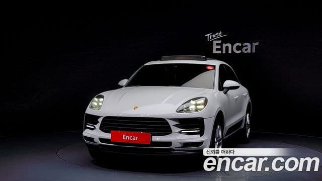 Porsche Macan 95B, 2019 3