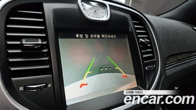 크라이슬러 The / новый New 300C, 2013 15