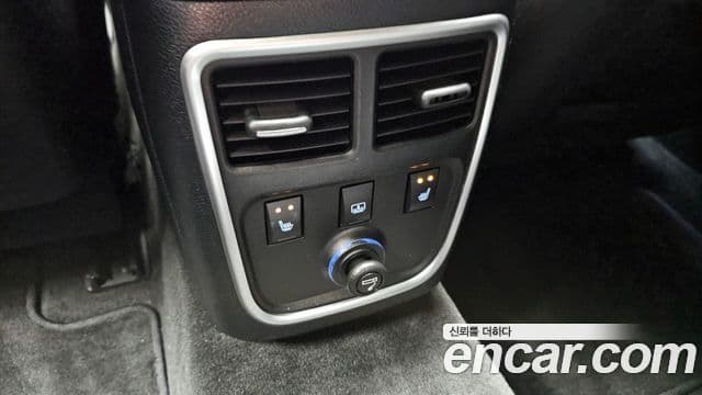 크라이슬러 The / новый New 300C, 2013 19