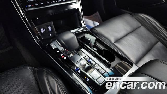 Kia K7 Premier 2.5 GDI X Edition, 2020 9