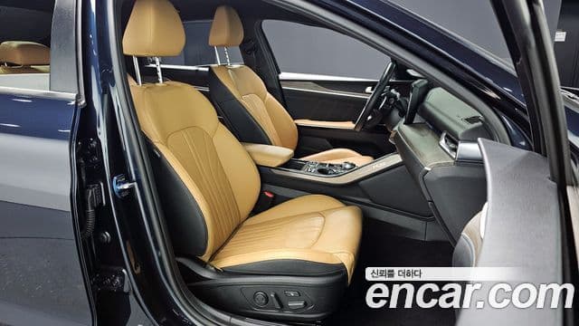 Kia K5 3세대 Signature, 2020 10