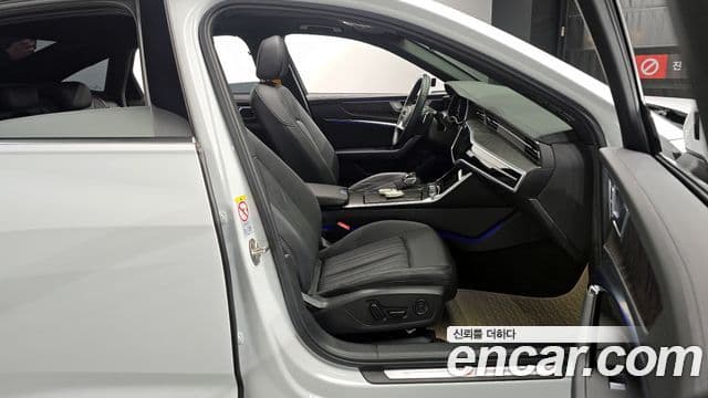 Audi A6 (C8) Premium, 2023 11