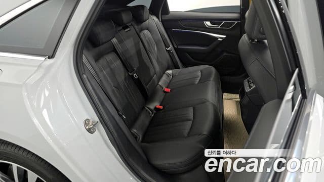 Audi A6 (C8) Premium, 2023 12