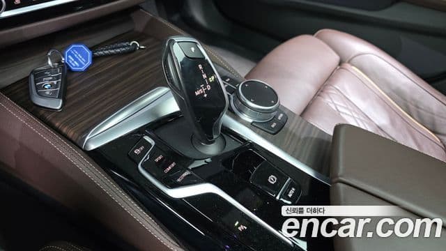 BMW 5시리즈 (G30) 523d M Sport, 2021 9