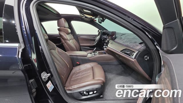 BMW 5시리즈 (G30) 523d M Sport, 2021 10