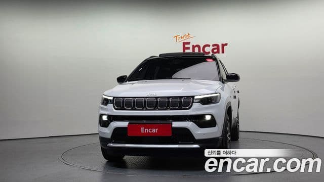 Jeep Compass 2세대 2.4 Limited AWD, 2022 3