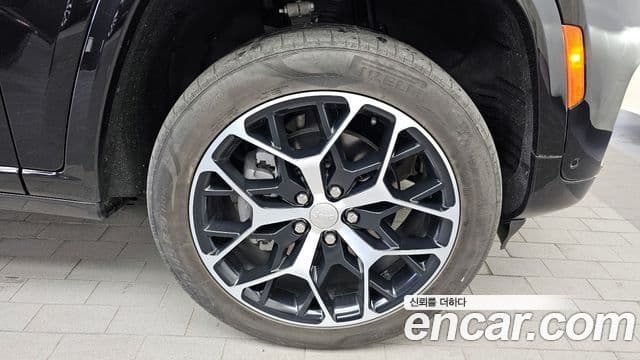 Jeep Grand Cherokee(WL) 4xe Summit Reserve, 2023 все фото