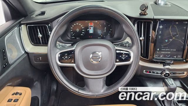 Volvo XC60 2세대 D5 Inscription, 2019 13