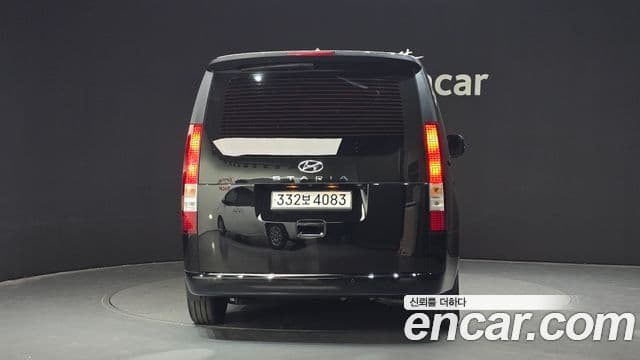 Hyundai Staria Modern, 2023 4