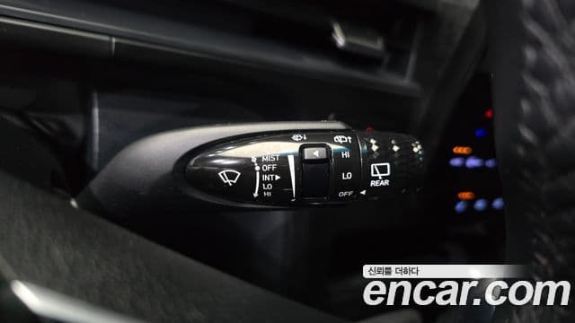 Hyundai Staria Modern, 2023 17