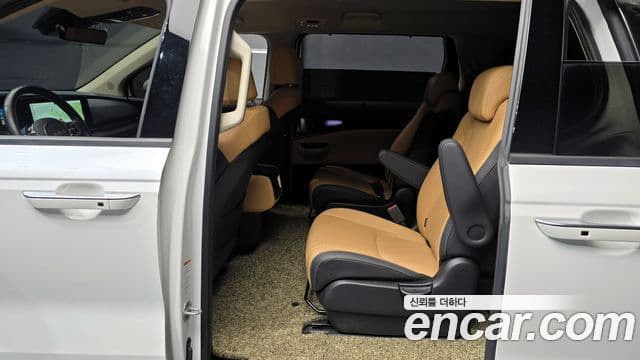 Kia Carnival 4세대 Signature, 2023 12