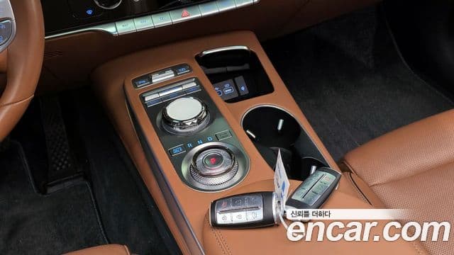 Genesis GV70, 2023 9