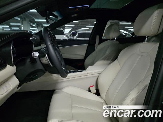 Genesis The / новый New G70, 2025 12