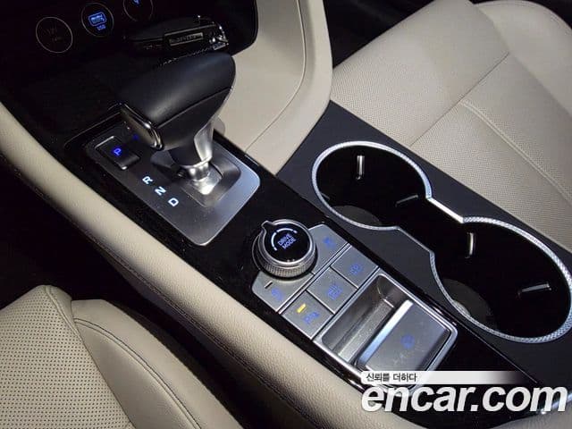 Genesis The / новый New G70, 2025 16