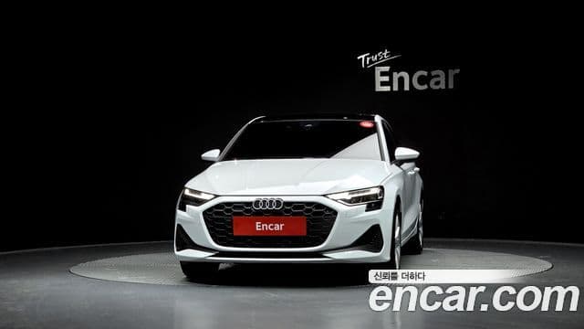 Audi A3 (8Y), 2025 3