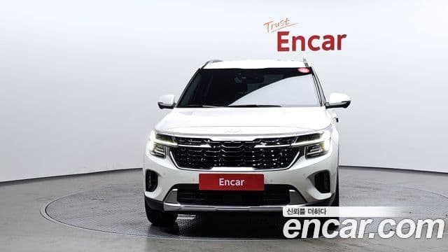 Kia The / новый New Seltos Signature, 2024 3