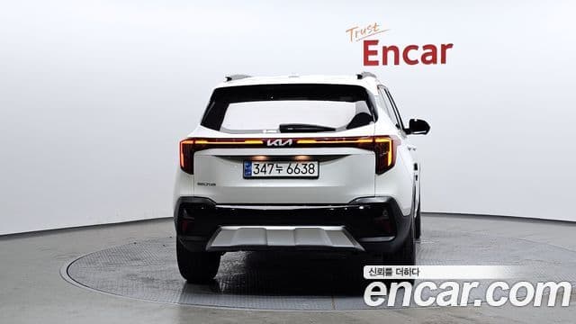 Kia The / новый New Seltos Signature, 2024 4