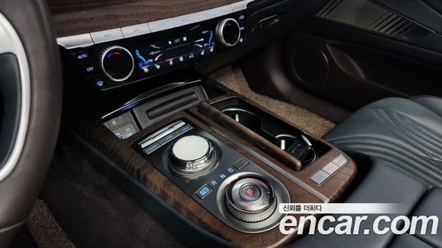 Genesis G80 (RG3) бензин 3.5 турбо AWD, 2023 9