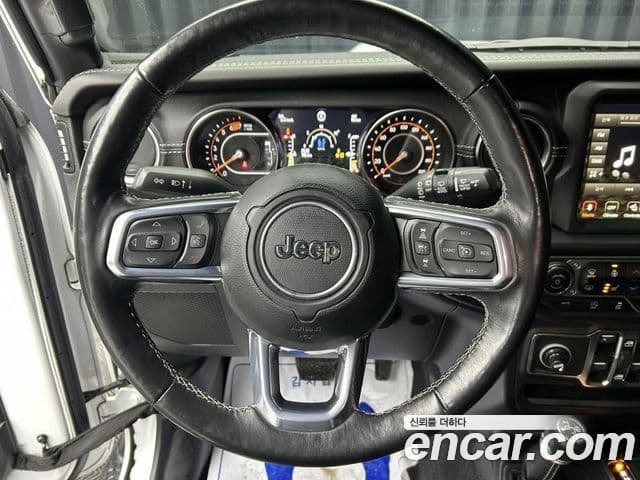 Jeep Wrangler (JL) 2.0 Overland Power top 4도어, 2021 13