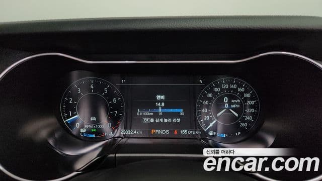 Ford Mustang GT кабриолет, 2022 8