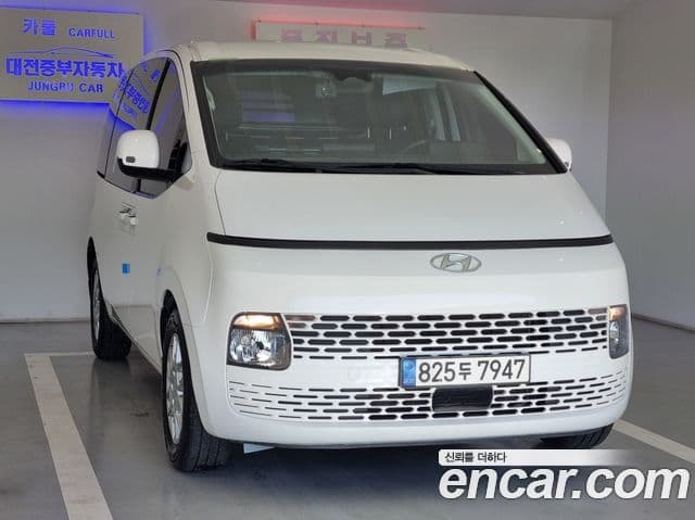 Hyundai Staria Modern, 2023 2