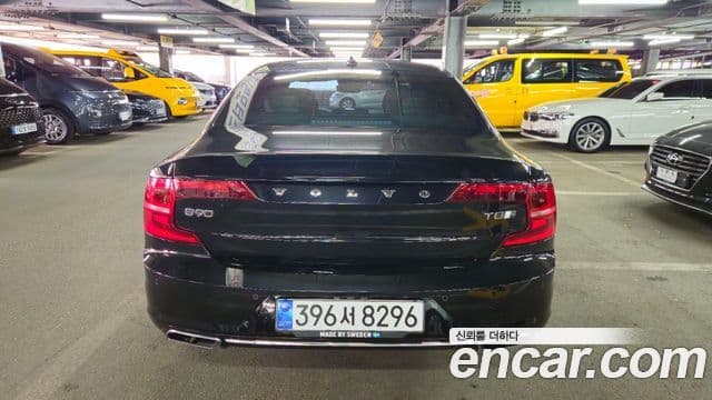 Volvo S90 T8 AWD Excellence, 2020 4