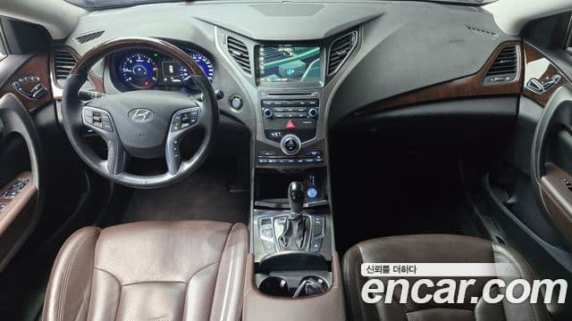 Hyundai Grandeur HG Premium, 2016 7