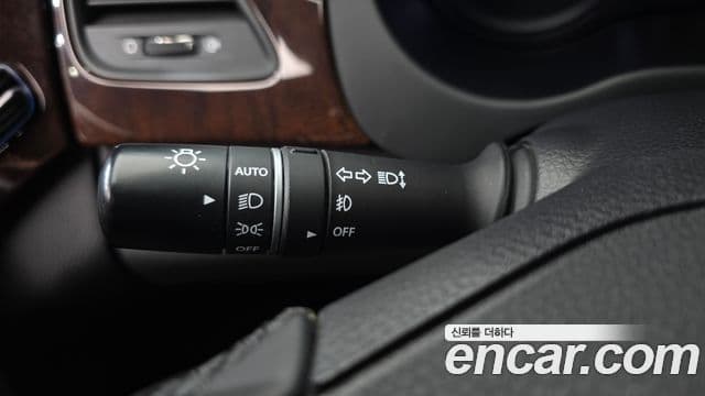 Hyundai Grandeur HG Premium, 2016 16