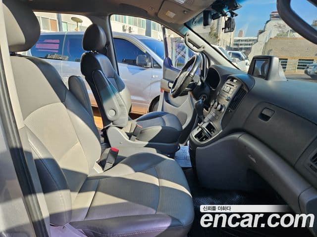 Hyundai Grand Starex CVX Premium, 2011 13