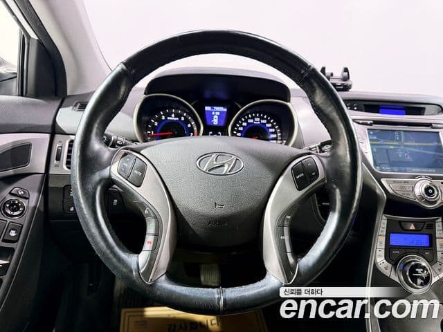 Hyundai Avante MD M16 GDI Avenue, 2013 6