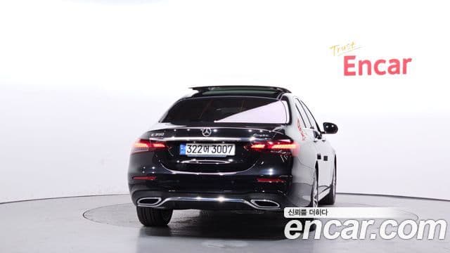 Mercedes-Benz E-класс W213 AMG Line, 2022 4