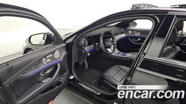 Mercedes-Benz E-класс W213 AMG Line, 2022 10