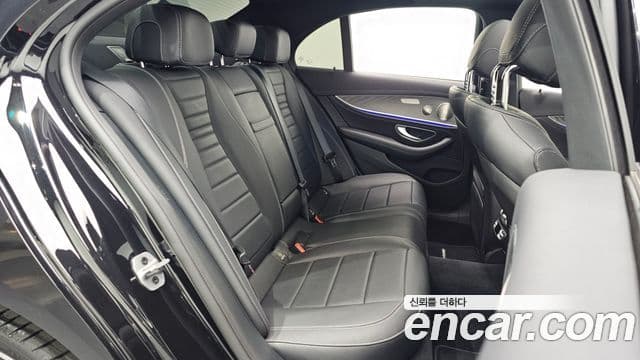 Mercedes-Benz E-класс W213 AMG Line, 2022 12