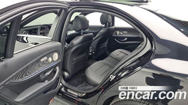 Mercedes-Benz E-класс W213 AMG Line, 2022 13