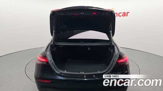 Mercedes-Benz E-класс W213 AMG Line, 2022 20